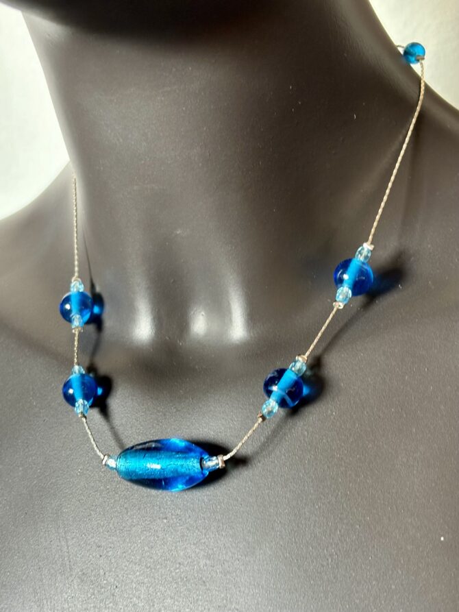 Collar Blue Show